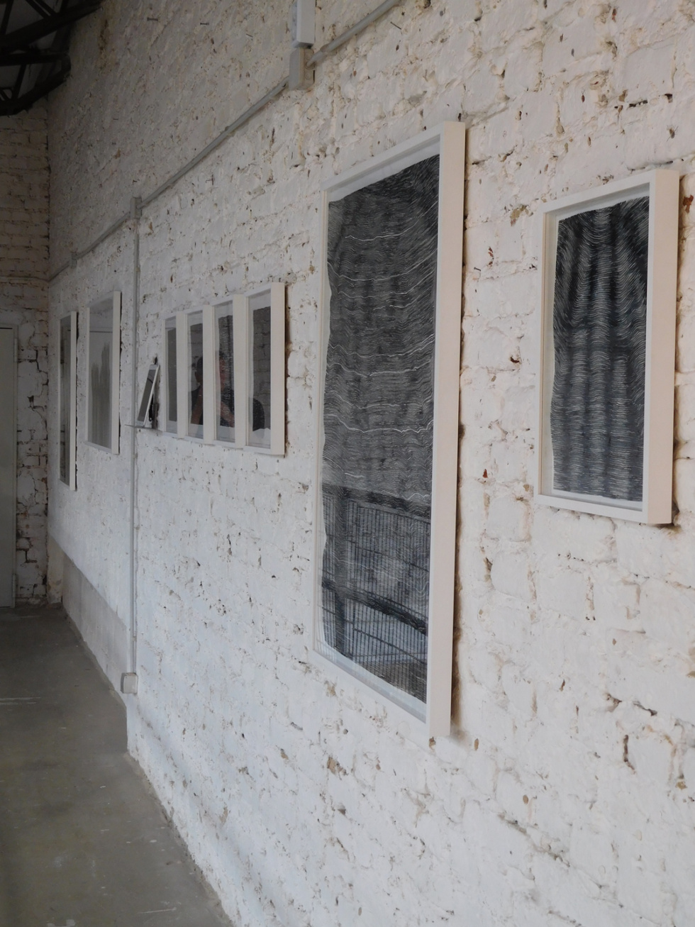 Das Foto zeigt Zeichnungen von Doris Scheuermann